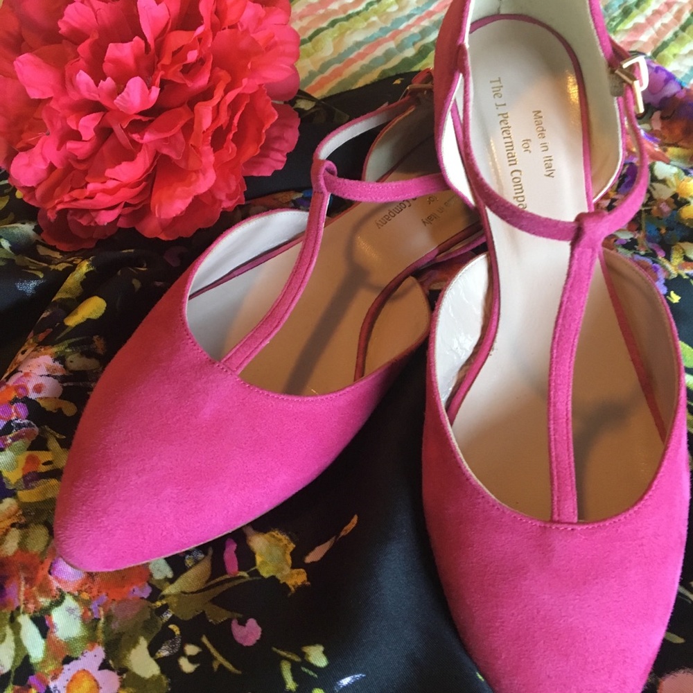 Gorgeous Italian Leather Flats NWOT!